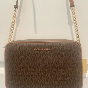 Michael Kors Crossbody Bag